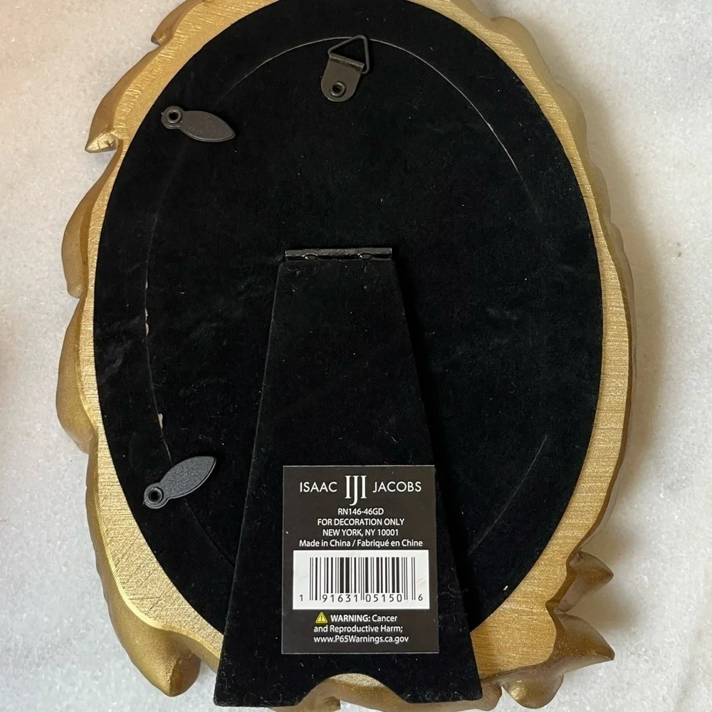 Peacock shape gold picture frame for 4”x6”